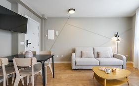Color Apartments By Olala Homes